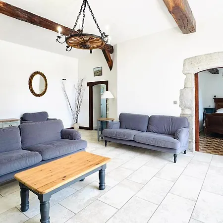 Beautiful With Pool, Garden Near Biarritz