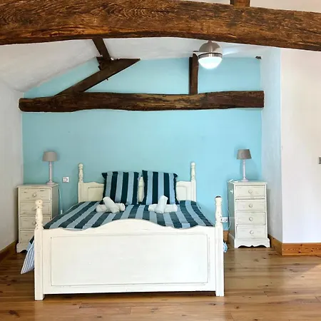 度假居 Beautiful With Pool, Garden Near Biarritz *